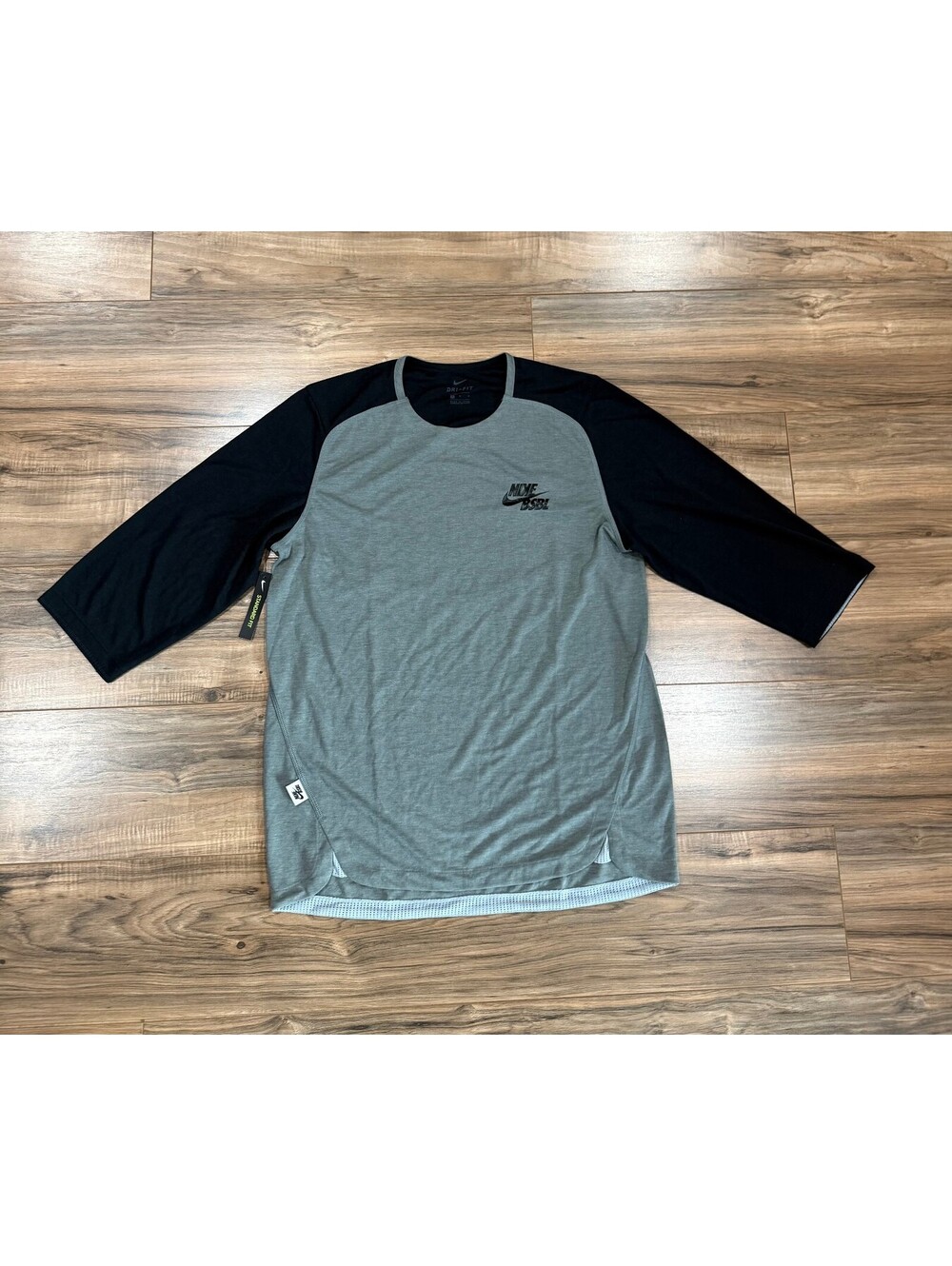 Nike Men's Dri-FIT 3/4-Sleeve Baseball Raglan Top